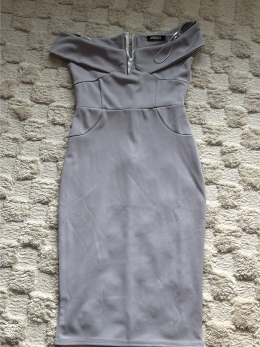 Missguided Light Grey Off-the-Shoulder Midi Dress